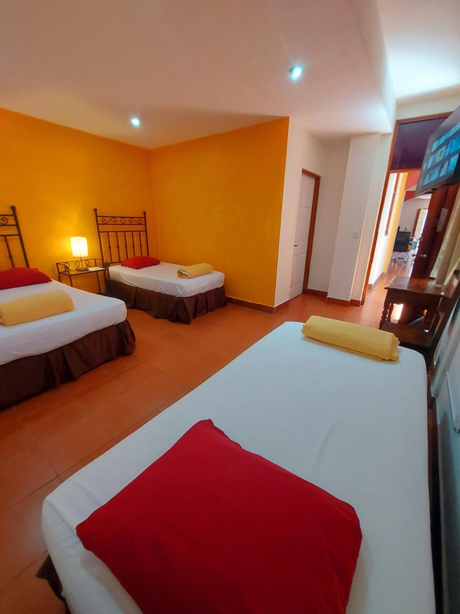 Hostal Lolita'S Boutique Granada Eksteriør bilde