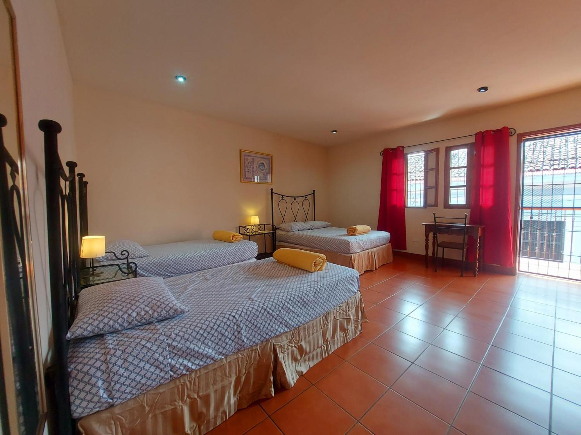 Hostal Lolita'S Boutique Granada Eksteriør bilde