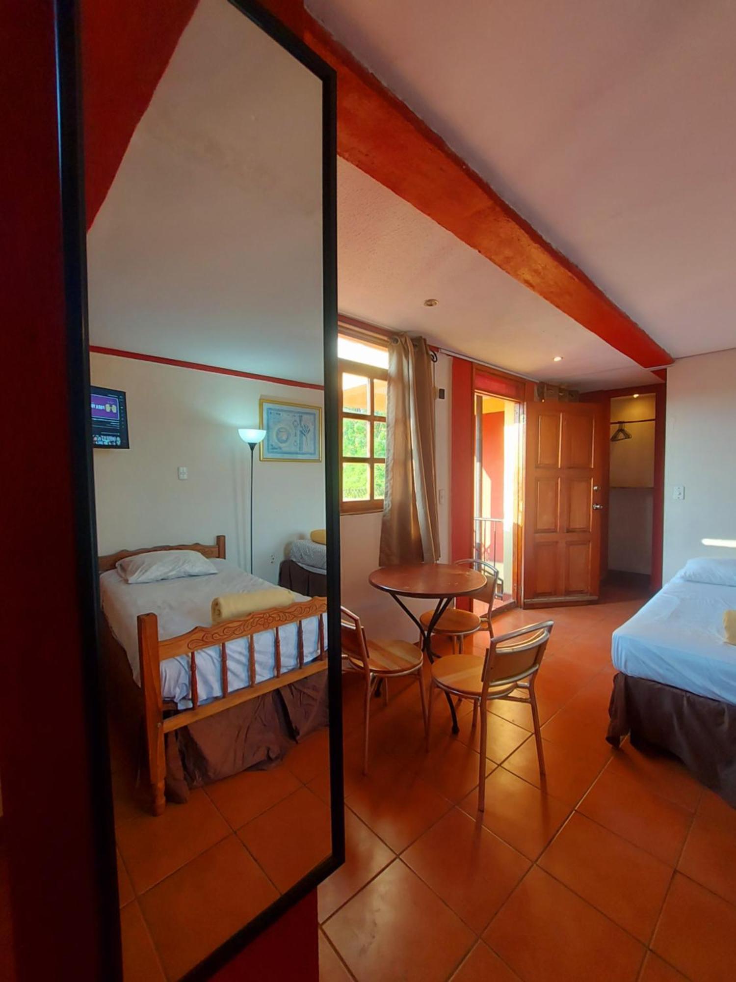 Hostal Lolita'S Boutique Granada Eksteriør bilde