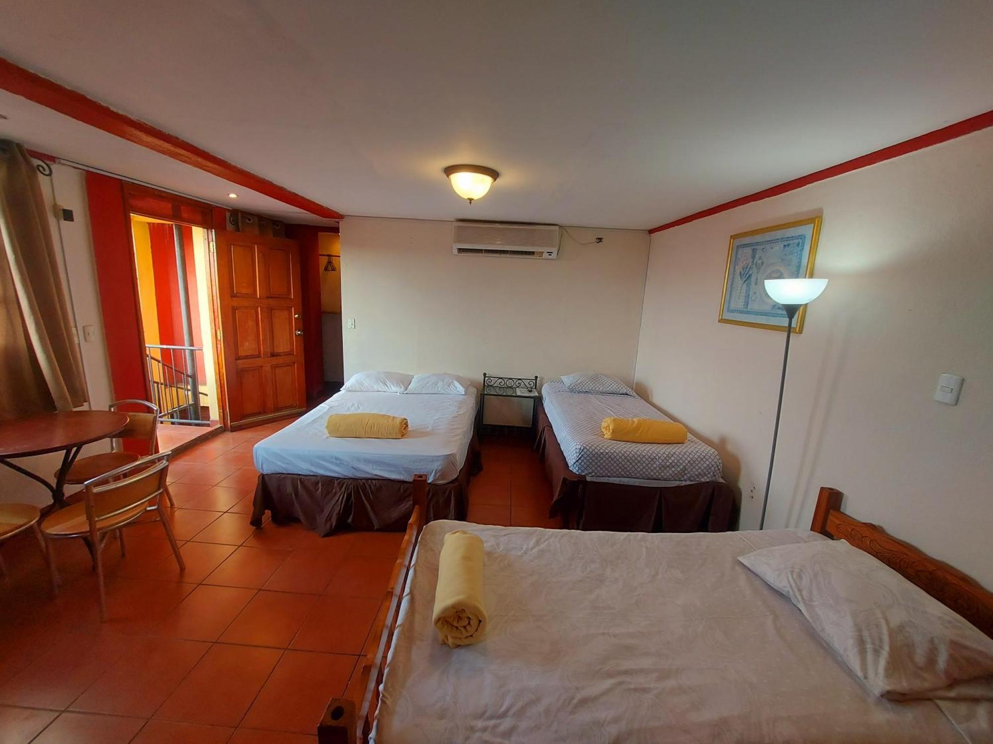 Hostal Lolita'S Boutique Granada Eksteriør bilde