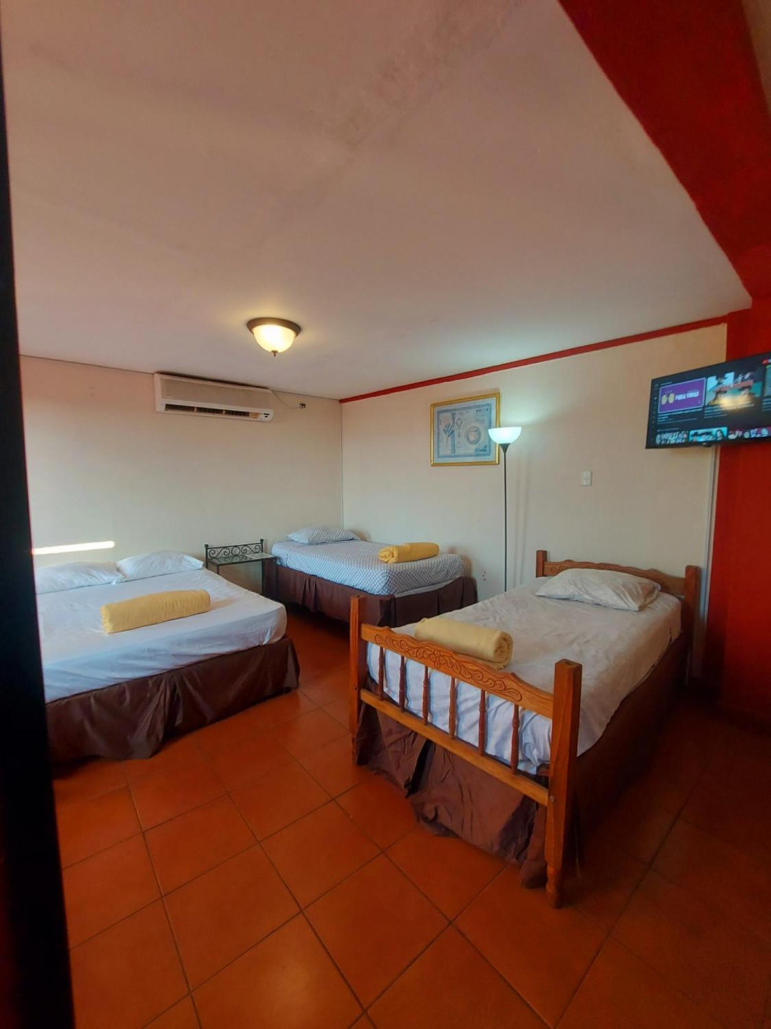 Hostal Lolita'S Boutique Granada Eksteriør bilde